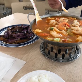 Chong Qing Hot Pot - Seafood Hot Pot (medium-spicy) - Szechuan Near Me - Chamblee, Georgia