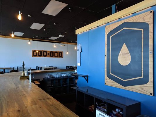 Old 121 Brewhouse by null