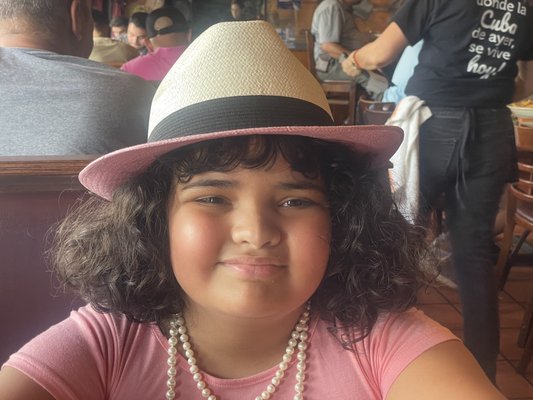 D Asis Guayaberas by null