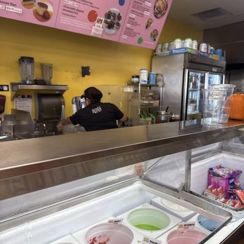 Que Delicious - A variety of flavorful Mexican ice cream and fresh pressed juices prepared by their lovely staff. - Juice Bars & Smoothies Near Me - Los Angeles, California