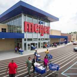 Exterior photo of Meijer - Bolingbrook, Illinois Exterior photo of Meijer - Bolingbrook, Illinois
