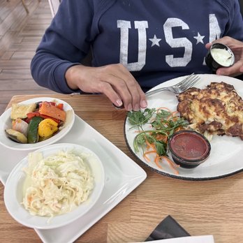 EC Diner - Colossal crab cake!! Get to doggie bag ready. - American Near Me - Ellicott City, Maryland EC Diner - Colossal crab cake!! Get to doggie bag ready. - American Near Me - Ellicott City, Maryland