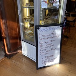 Shady Bend Cafe - Pie and cake