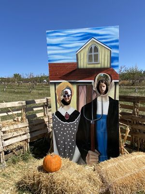 Happy Apple Farm by null