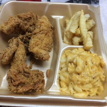 Little Willie's Barbeque - My daughter love the chicken tenders. - Southern Near Me - Pearl, Mississippi Little Willie's Barbeque - My daughter love the chicken tenders. - Southern Near Me - Pearl, Mississippi