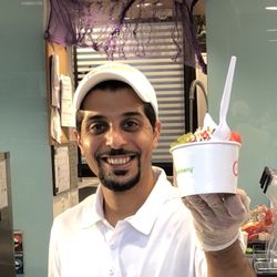 Pinkberry - La Jolla - Happy to serve you!