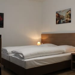 Apartment Hotel am Sand - Doppelzimmer- Apartment Hotel am Sand- Zentrum Hamburg Harburg