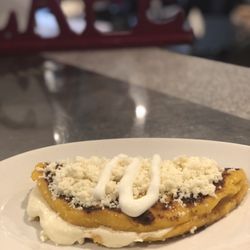 Ajiacos - Cachapas Venezolanas! Delicious!!!