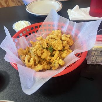 Dan's Clam Stand - Full belly clams - Seafood Near Me - Crystal River, Florida Dan's Clam Stand - Full belly clams - Seafood Near Me - Crystal River, Florida