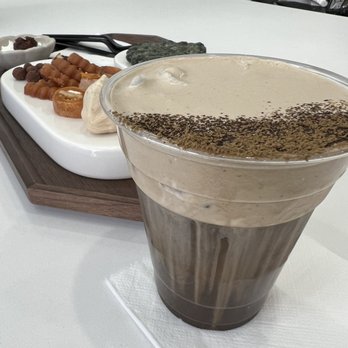 DAMO - Hojicha Einspanner - Coffee & Tea Near Me - Los Angeles, California DAMO - Hojicha Einspanner - Coffee & Tea Near Me - Los Angeles, California