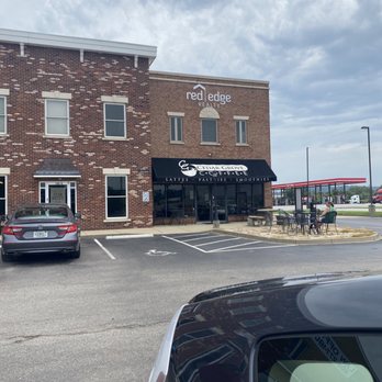 Cedar Grove Coffee House - Cedar Grove Coffee House building & parking - Coffee & Tea Near Me - Shepherdsville, Kentucky Cedar Grove Coffee House - Cedar Grove Coffee House building & parking - Coffee & Tea Near Me - Shepherdsville, Kentucky