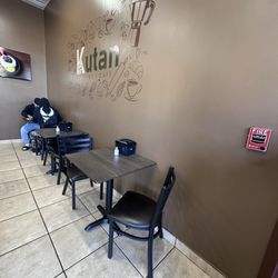 Kutan Bakery Café