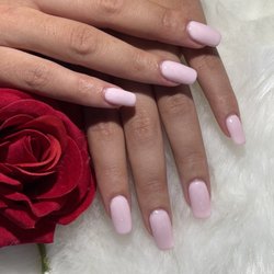 Kimi Nails