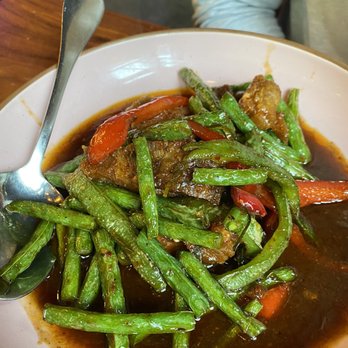 Temsib Eatery & Bar - Pad Prik Khing Moo Grob - Thai Near Me - Bellevue, Washington