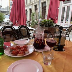 Il Tartufo - Bruschetta, red sangria & sparkling water