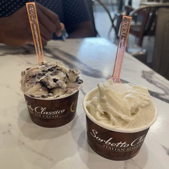 The Crepe Stop - Vanilla bean gelato and Oreo gelato - Creperies Near Me - San Carlos, California The Crepe Stop - Vanilla bean gelato and Oreo gelato - Creperies Near Me - San Carlos, California