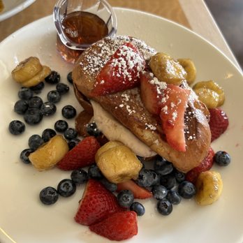 Cafe M - Stuffed French Toast - Breakfast & Brunch Near Me - Berkeley, California Cafe M - Stuffed French Toast - Breakfast & Brunch Near Me - Berkeley, California
