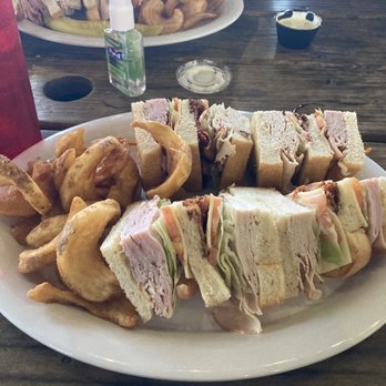 Pickle Barrel Restaurant - The Club with Sidewinder Fries - New American Near Me - Chattanooga, Tennessee