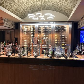 41 Bistro - The bar - Wine Bars Near Me - Fort Myers, Florida