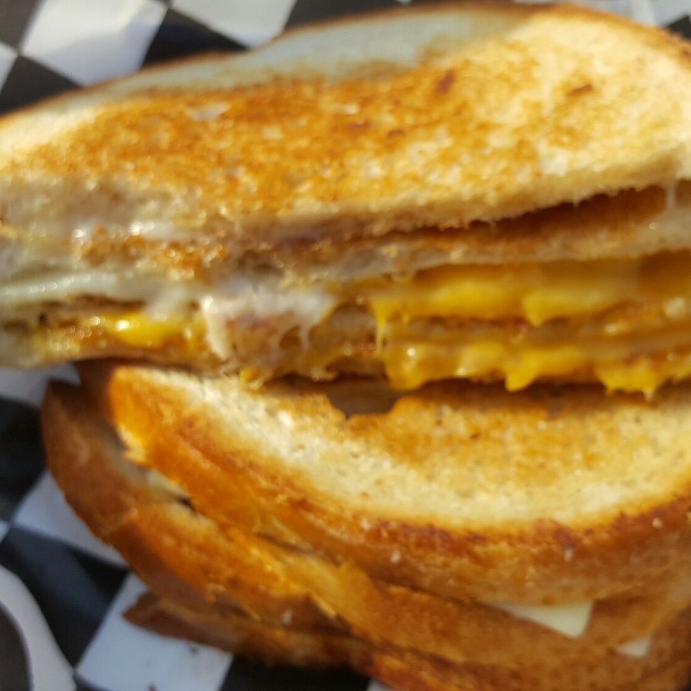 Moon Tower - Their cheesy grilled cheese sammich. - Dive Bars Near Me - Houston, Texas