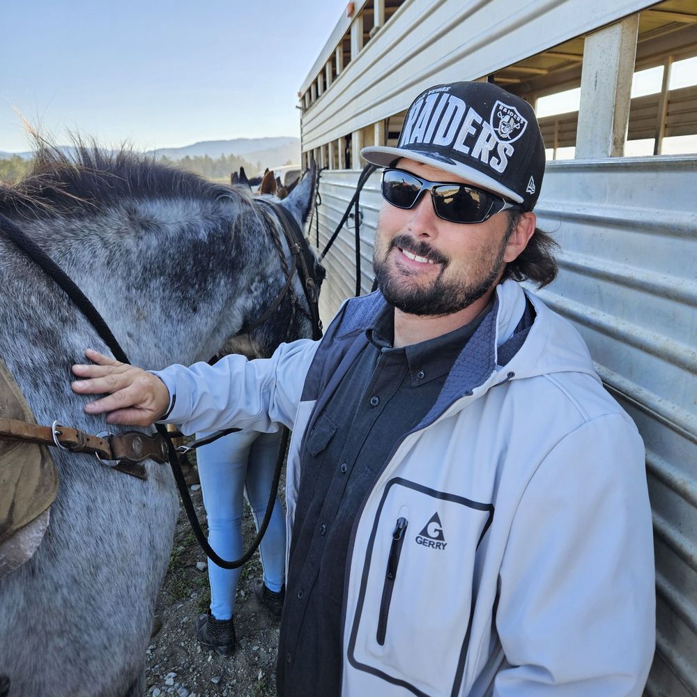 Crescent Trail Rides Logo