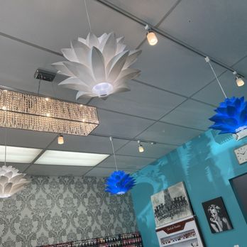 Gloss Nails Studio - Cute relaxing decor - Nail Salons Near Me - Santa Clarita, California Gloss Nails Studio - Cute relaxing decor - Nail Salons Near Me - Santa Clarita, California