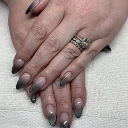 Kreative Nails & Spa - SNS cat eye ombré