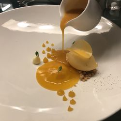 Restaurant St. Hubertus - Apricot dessert
