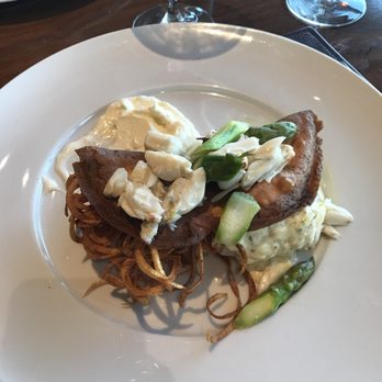 Vast - Halibut with béarnaise, asparagus, and crab - American Near Me - Oklahoma City, Oklahoma
