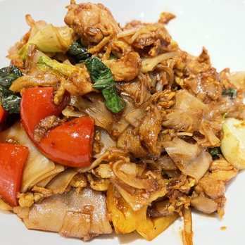 stix noodle bar - Drunken noodle - Noodles Near Me - Boulevard, New York stix noodle bar - Drunken noodle - Noodles Near Me - Boulevard, New York