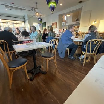 DiAnoia's Eatery - Seating area - Delis Near Me - Pittsburgh, Pennsylvania DiAnoia's Eatery - Seating area - Delis Near Me - Pittsburgh, Pennsylvania