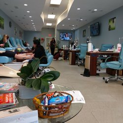 Mary Nail Salon & Spa