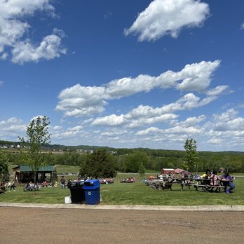 Arrington Vineyards - Main stage w picnic tables - Wine Tasting Room Near Me - Arrington, Tennessee Arrington Vineyards - Main stage w picnic tables - Wine Tasting Room Near Me - Arrington, Tennessee