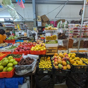 7 MILE FAIR - Updated February 2026 - 21 Photos - 2720 W 7 Mile Rd