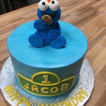 Junction Cake Box - Custom Cakes Near Me - Elmhurst, New York