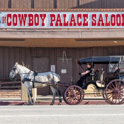 Chatsworth Stagecoach History Tours