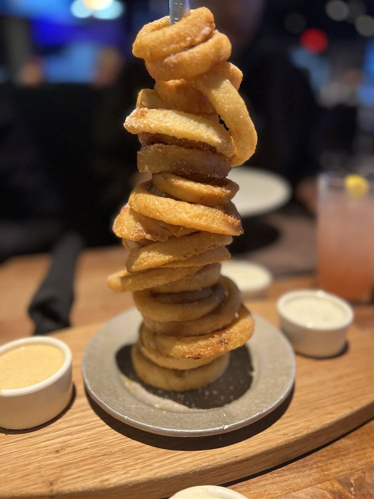 Yard House