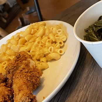 Soul Bites - Fried chicken, max and cheese and greens - Soul Food Near Me - Santa Barbara, California