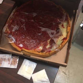 Beggars Pizza - Pizza Near Me - Chicago, Illinois Beggars Pizza - Pizza Near Me - Chicago, Illinois