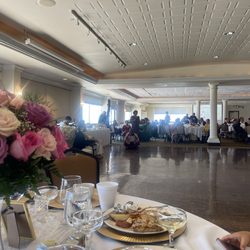 Admiral Kidd Catering & Conference Center - The ballroom