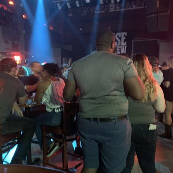 DALLAS BULL - Updated June 2024 - 32 Photos & 75 Reviews - 3322 N US