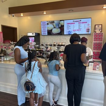 Smallcakes Snellville - Cupcakes Near Me - Snellville, Georgia Smallcakes Snellville - Cupcakes Near Me - Snellville, Georgia