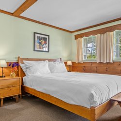Mid-Town Motel