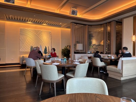 Miru by null Miru by null