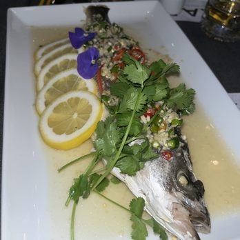 Kinnara Thai - Thai Near Me - Van Nuys, California