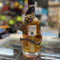 Holiday House Liquor