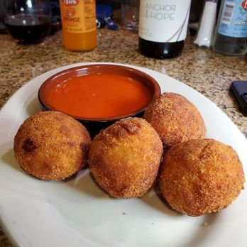 Pasta Avest & Pizzeria - Italian Near Me - Guilford, Connecticut Pasta Avest & Pizzeria - Italian Near Me - Guilford, Connecticut