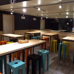 Flower Burger - Seating