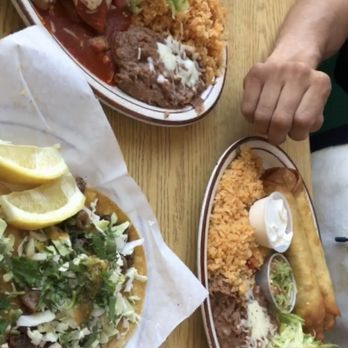 El Jacalito - Chicken Enchilada, chicken 2 Flautas, tripas tacos and Asada tacos - Mexican Near Me - Porterville, California El Jacalito - Chicken Enchilada, chicken 2 Flautas, tripas tacos and Asada tacos - Mexican Near Me - Porterville, California