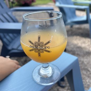 Drífa Brewing - Beermosa - Breweries Near Me - Marquette, Michigan
